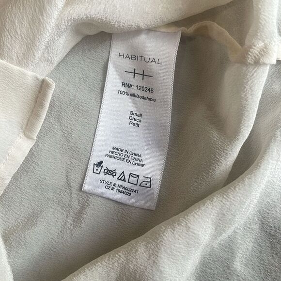 HABITUAL Lennon 100 % Silk Blouse Ivory Size Small - Picture 9 of 14